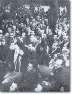 Jewish crowd at soviet embassy